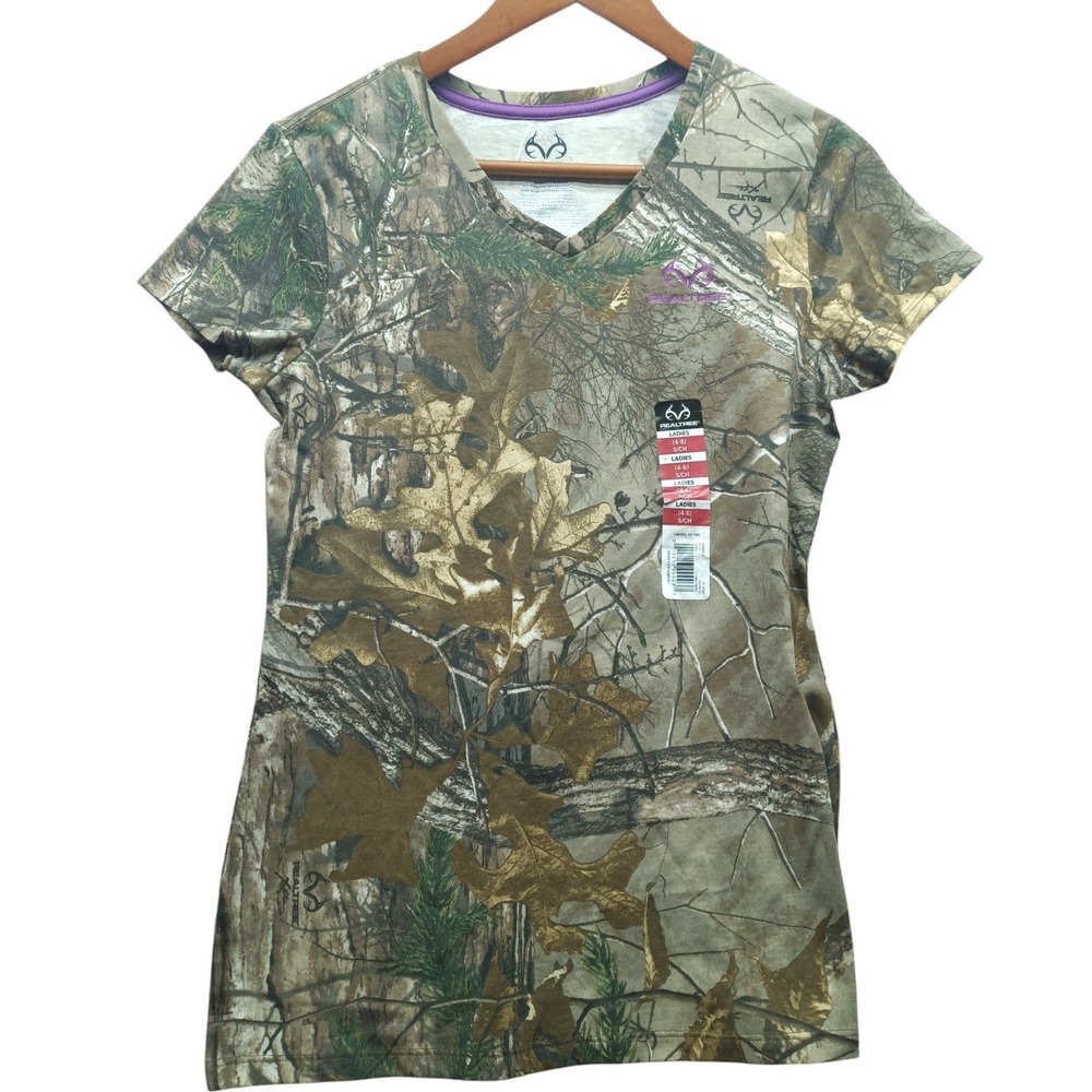 Realtree Xtra Camo V-Neck T-Shirt Womens Small 4-6 Short Sleeve Hunting Tee NEW